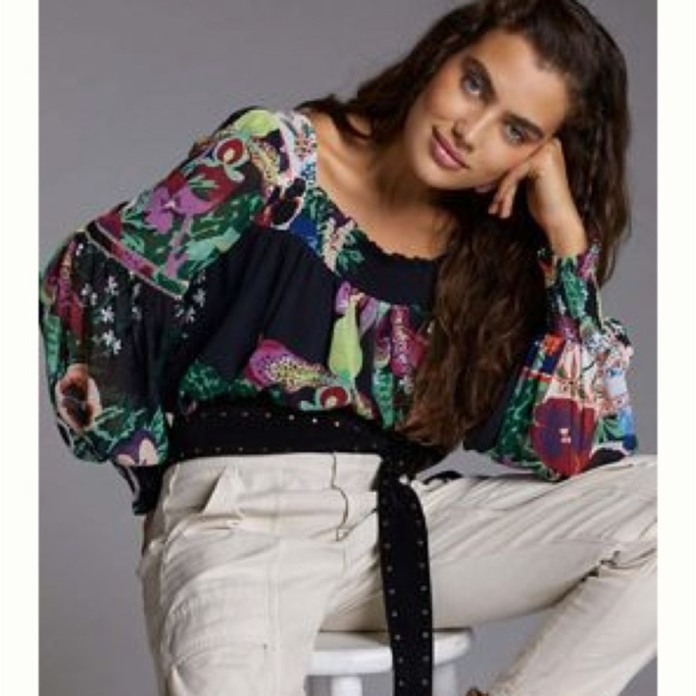 Anthropologie lil sire puff sleeved blouse